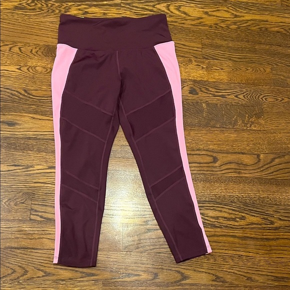 Tangerine M NWT  Pink and Purple Leggings - Picture 1 of 3